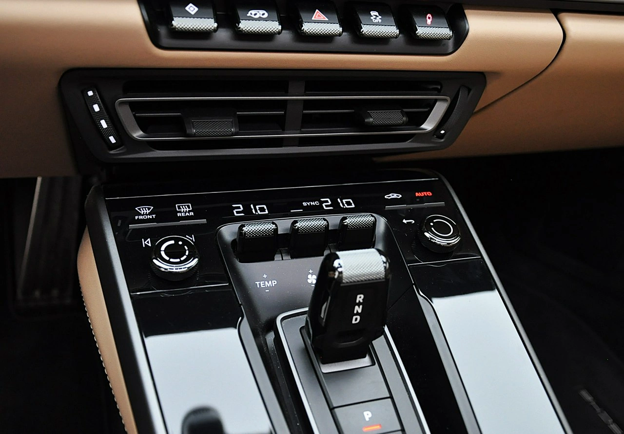 Porsche 911 - Zdjęcie 24