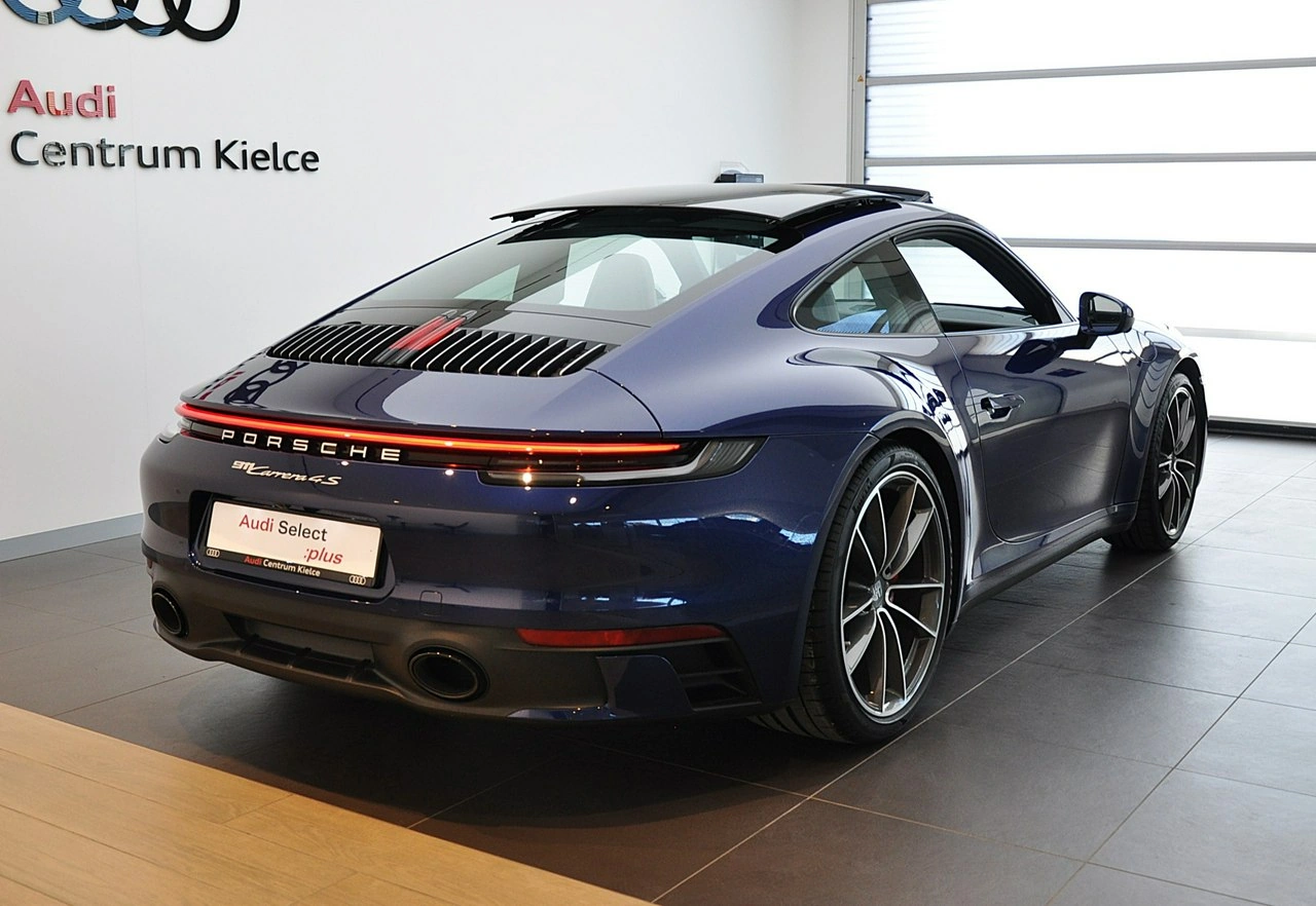 Porsche 911 - Zdjęcie 3