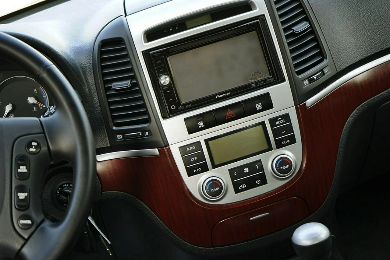 Hyundai Santa Fe - Zdjęcie 22