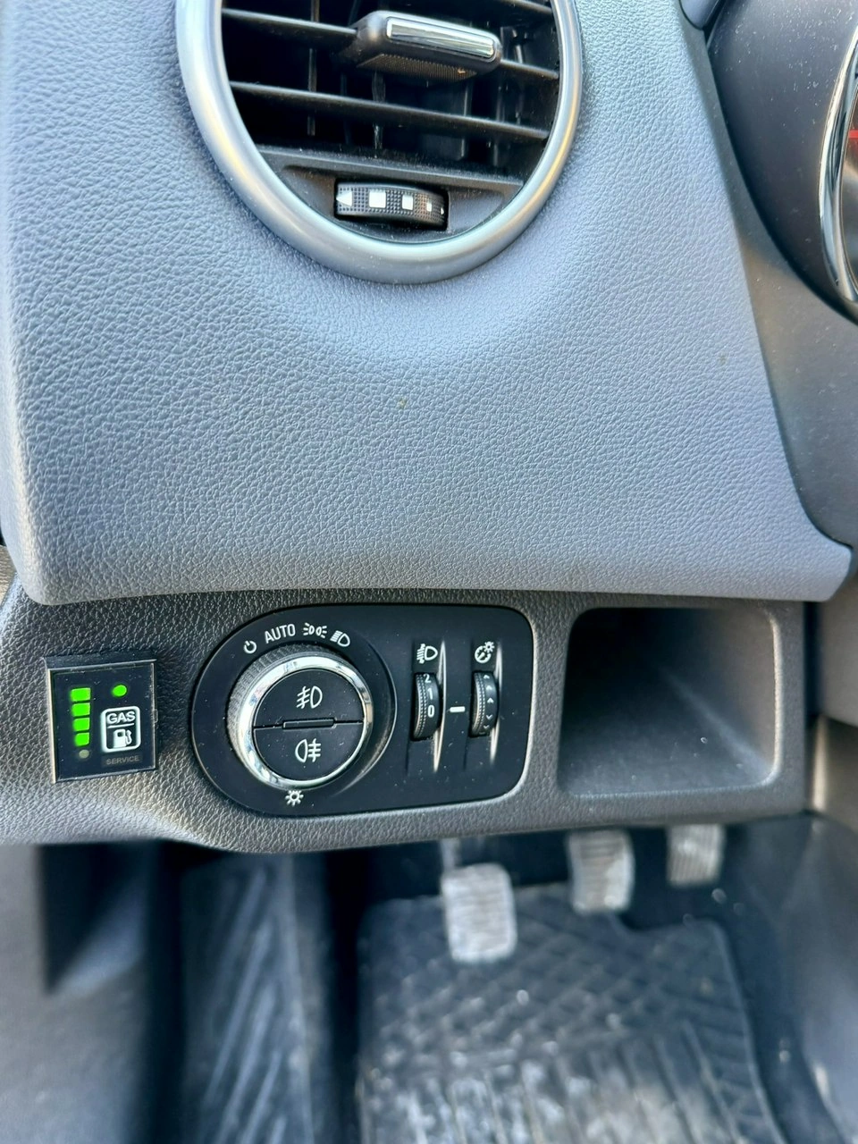 Opel Meriva - Zdjęcie 17