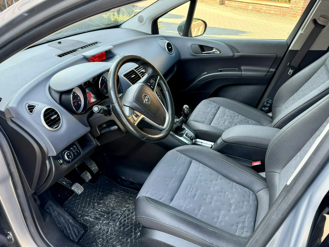 Opel Meriva - Zdjęcie 5