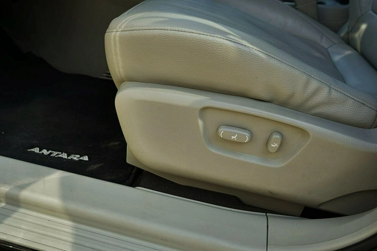 Opel Antara - Zdjęcie 12