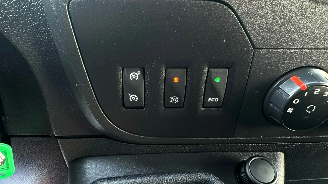 Renault Master - Zdjęcie 28