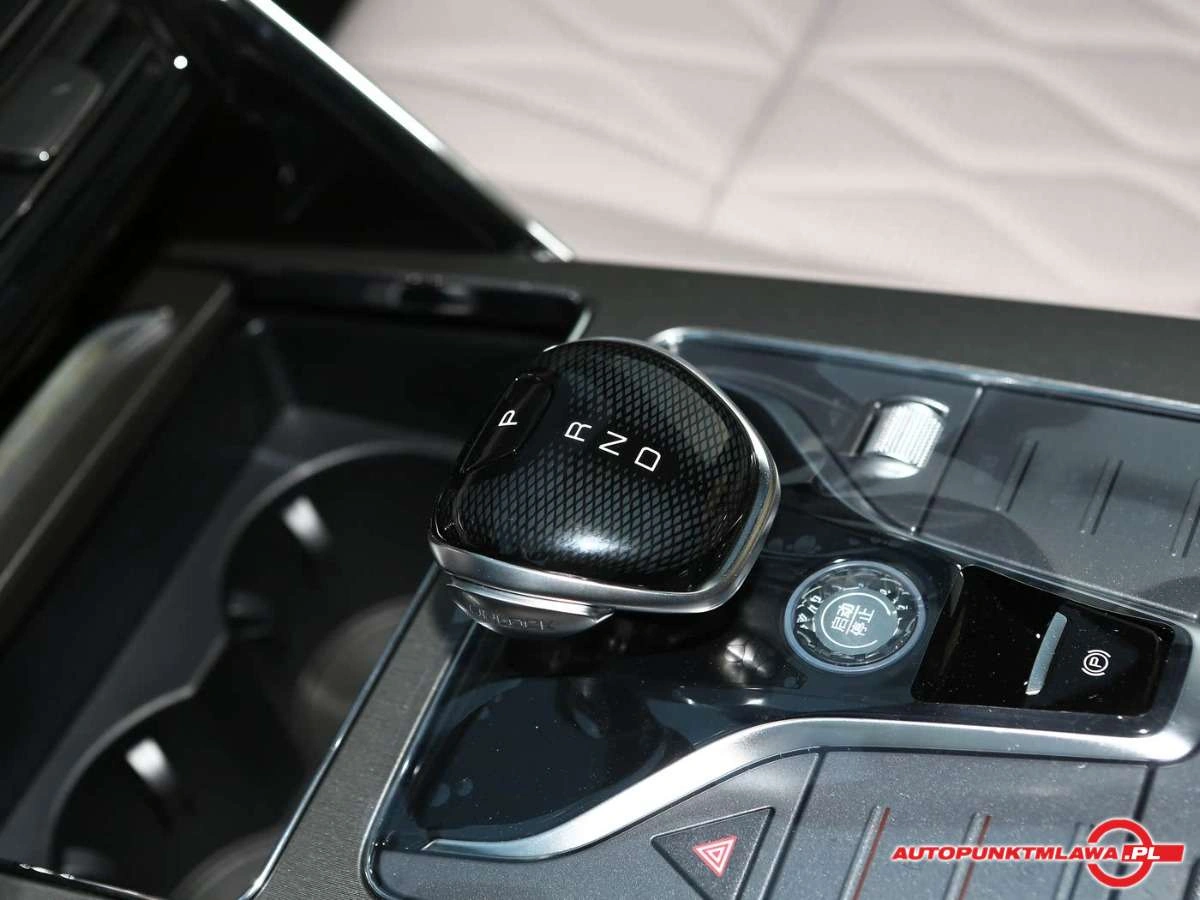 BYD Tang - Zdjęcie 13