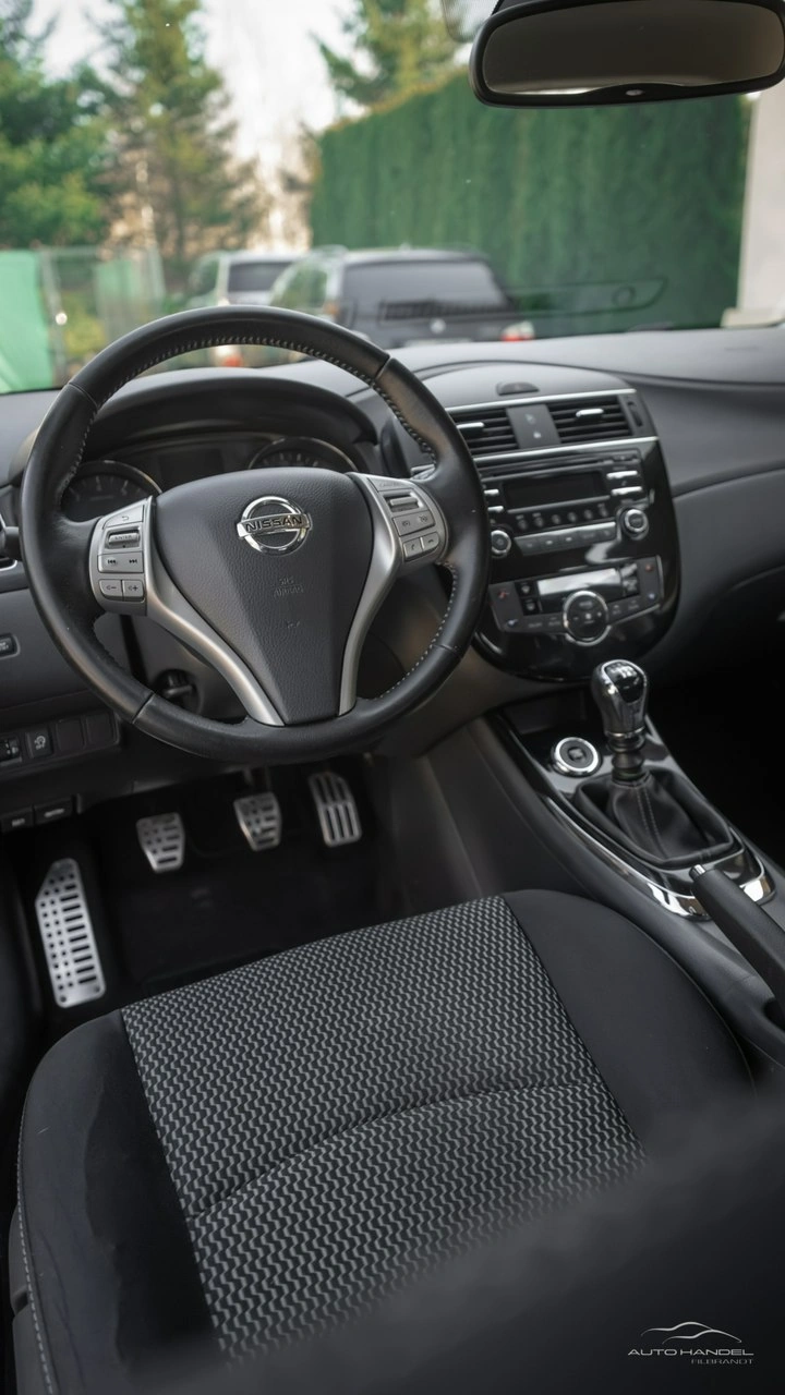 Nissan Pulsar - Zdjęcie 17