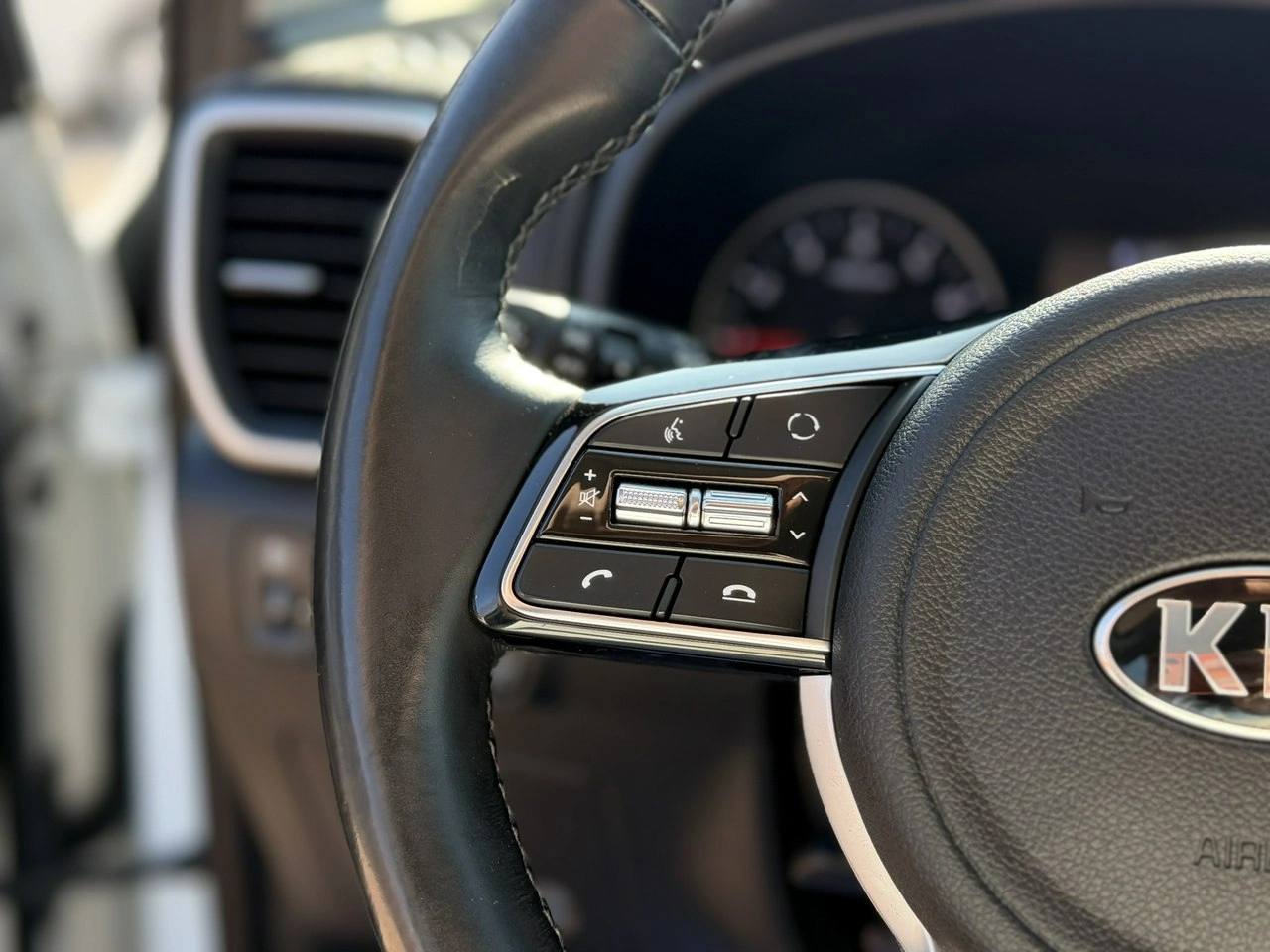 Kia Sportage - Zdjęcie 16