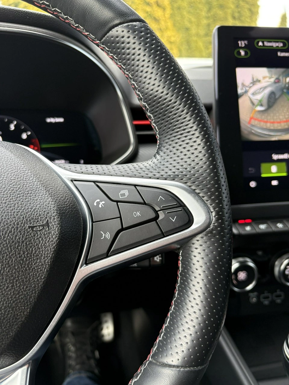 Renault Clio - Zdjęcie 31