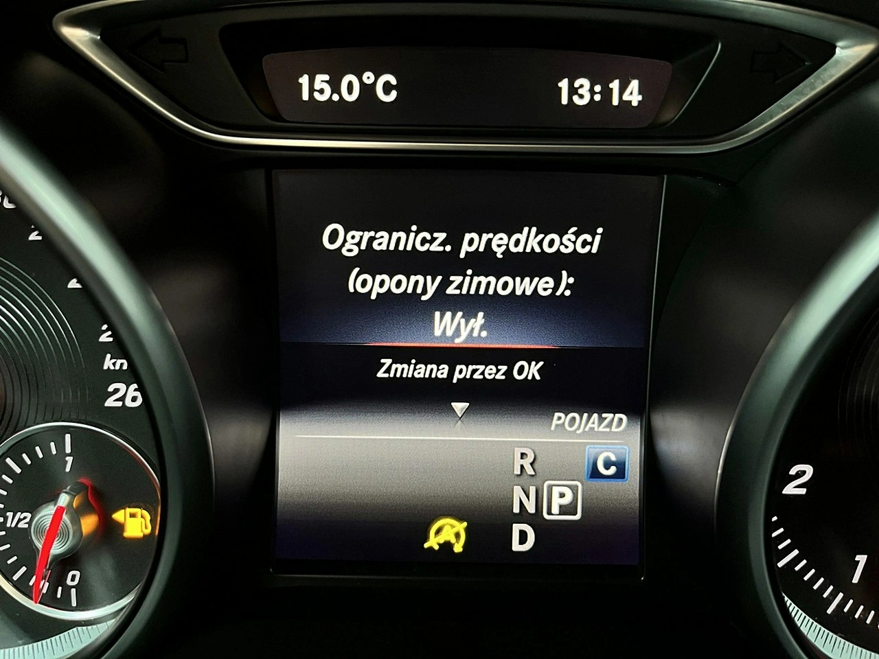 Mercedes GLA 200 - Zdjęcie 37