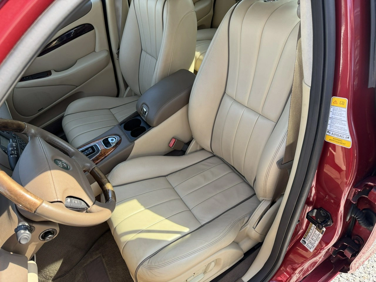 Jaguar S-Type - Zdjęcie 12