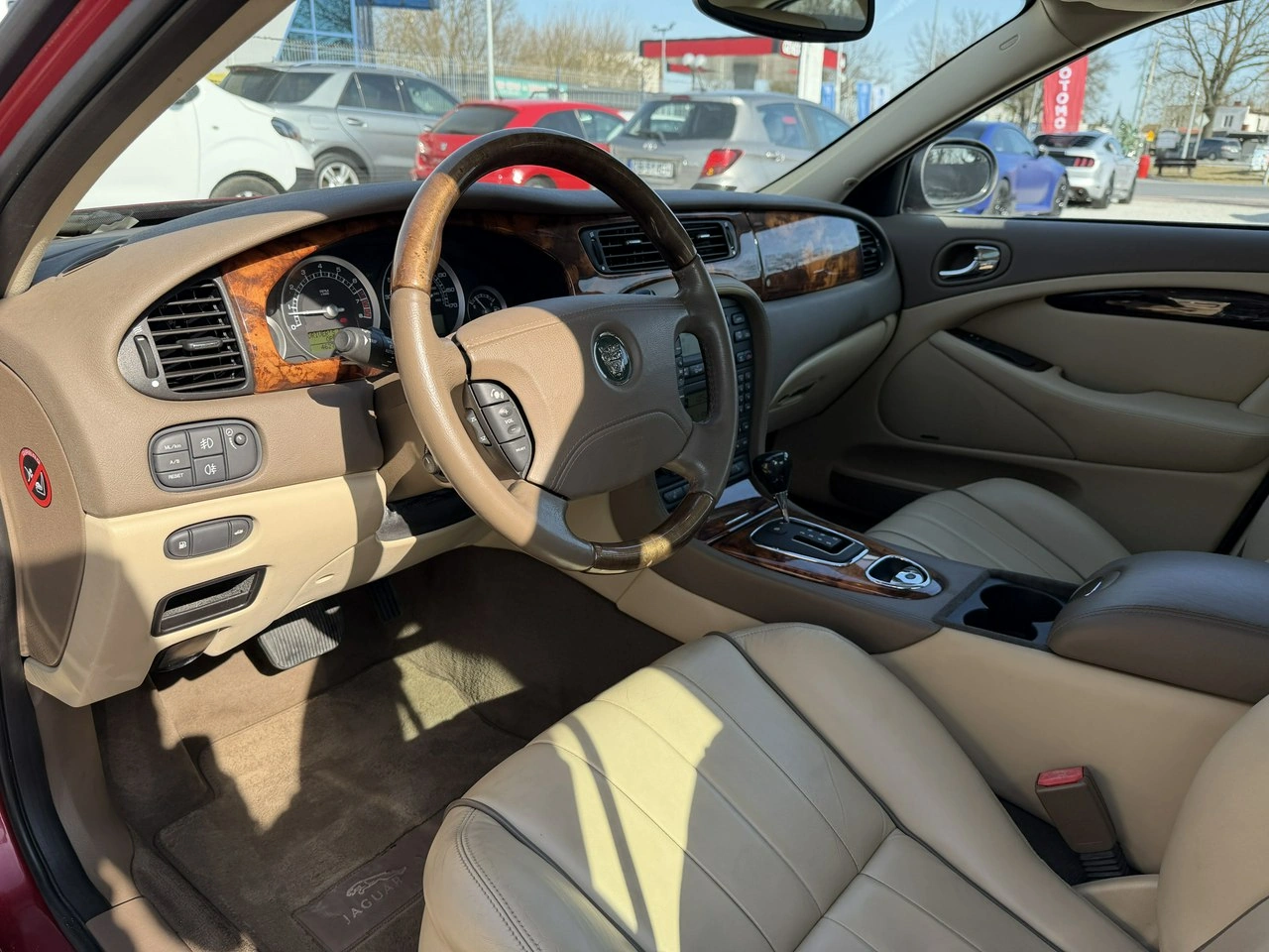 Jaguar S-Type - Zdjęcie 15