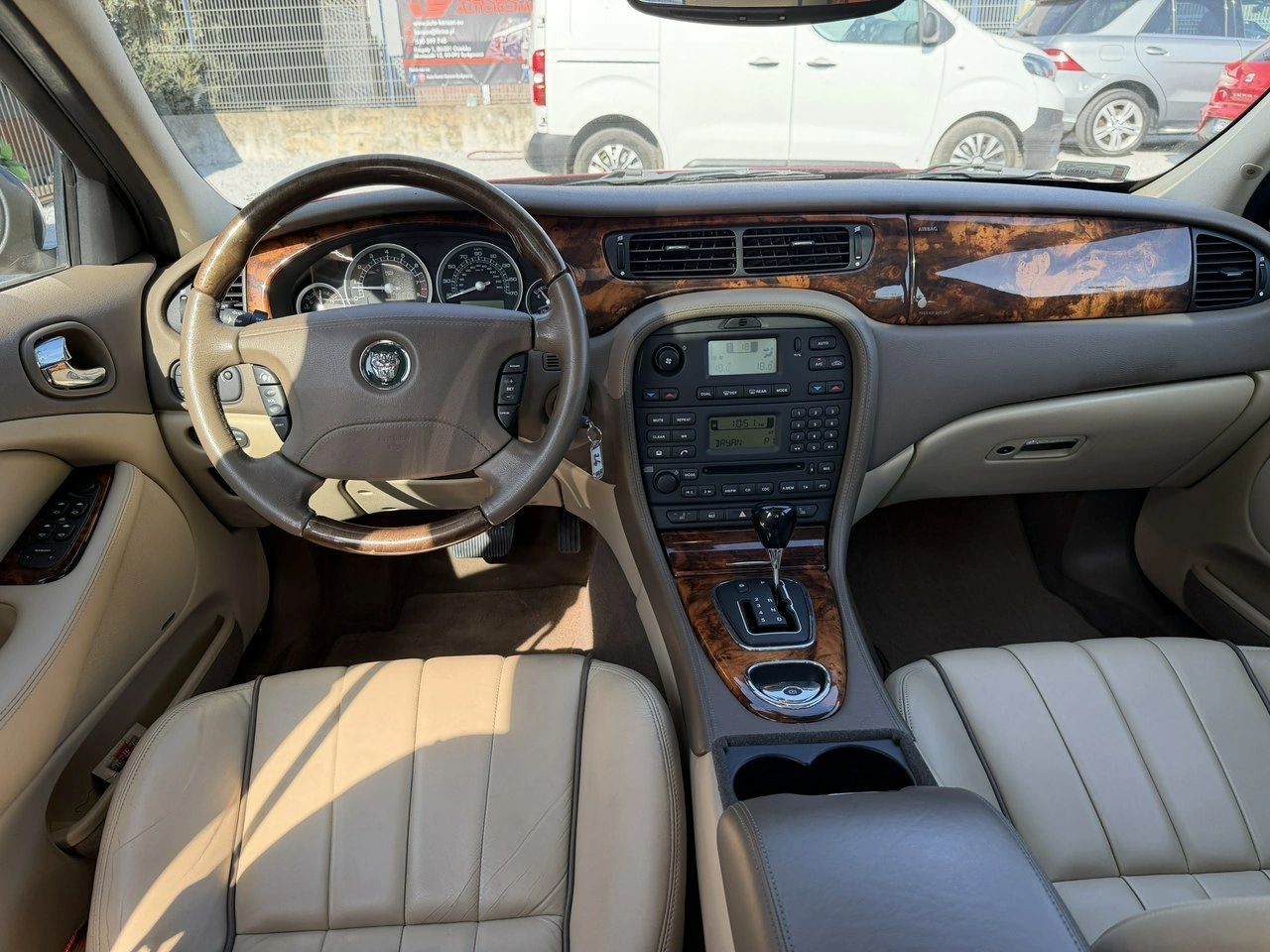 Jaguar S-Type - Zdjęcie 31