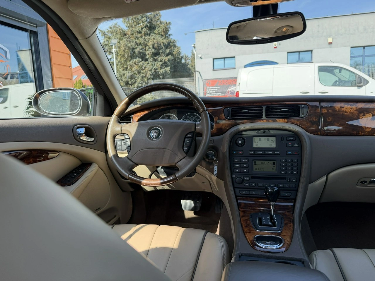 Jaguar S-Type - Zdjęcie 32