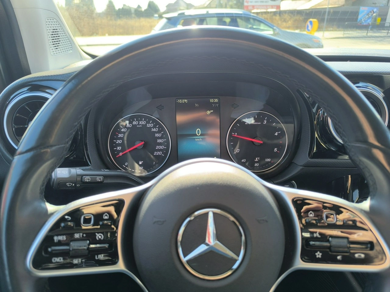 Mercedes T 180 d - Zdjęcie 16