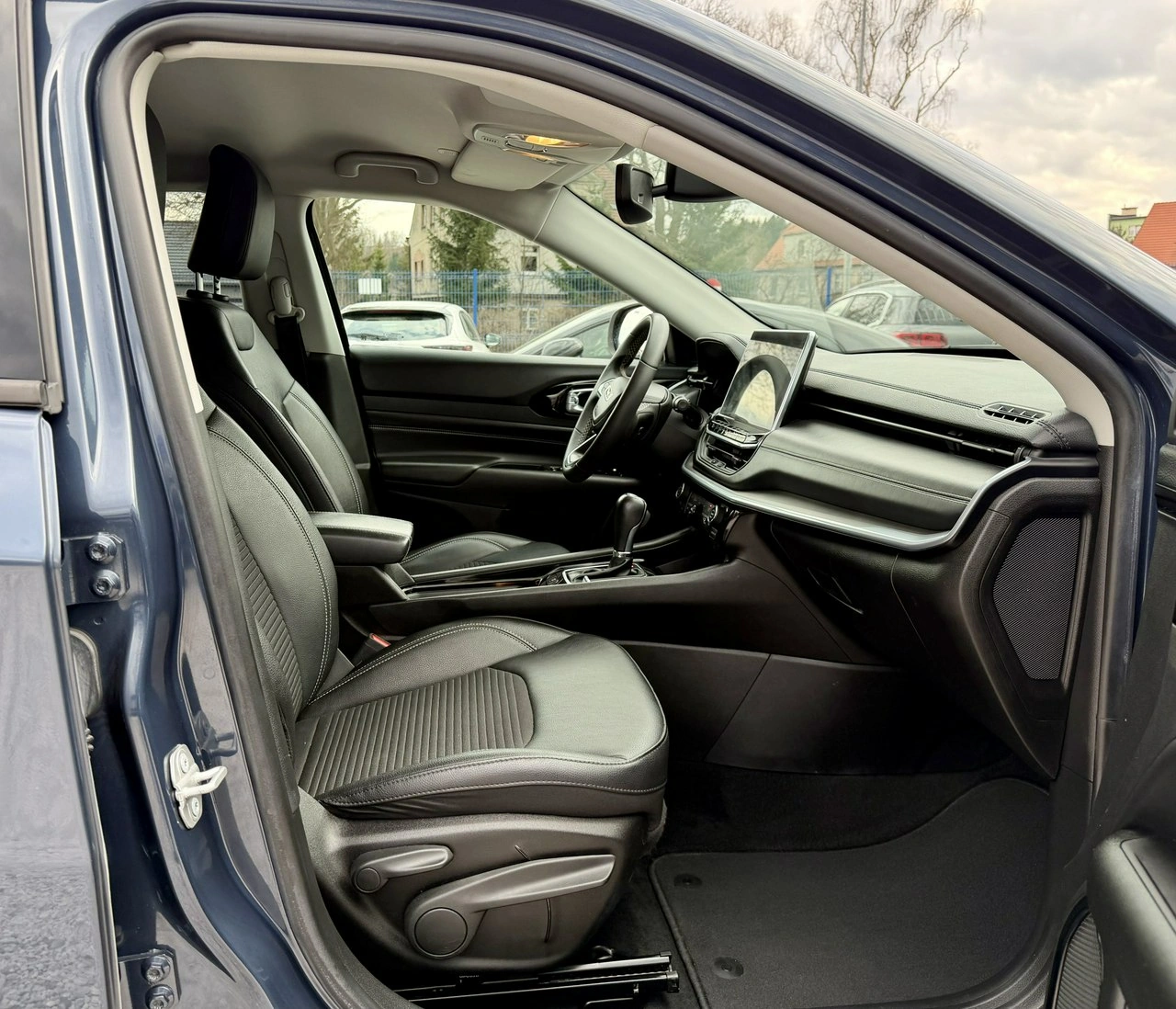 Jeep Compass - Zdjęcie 11