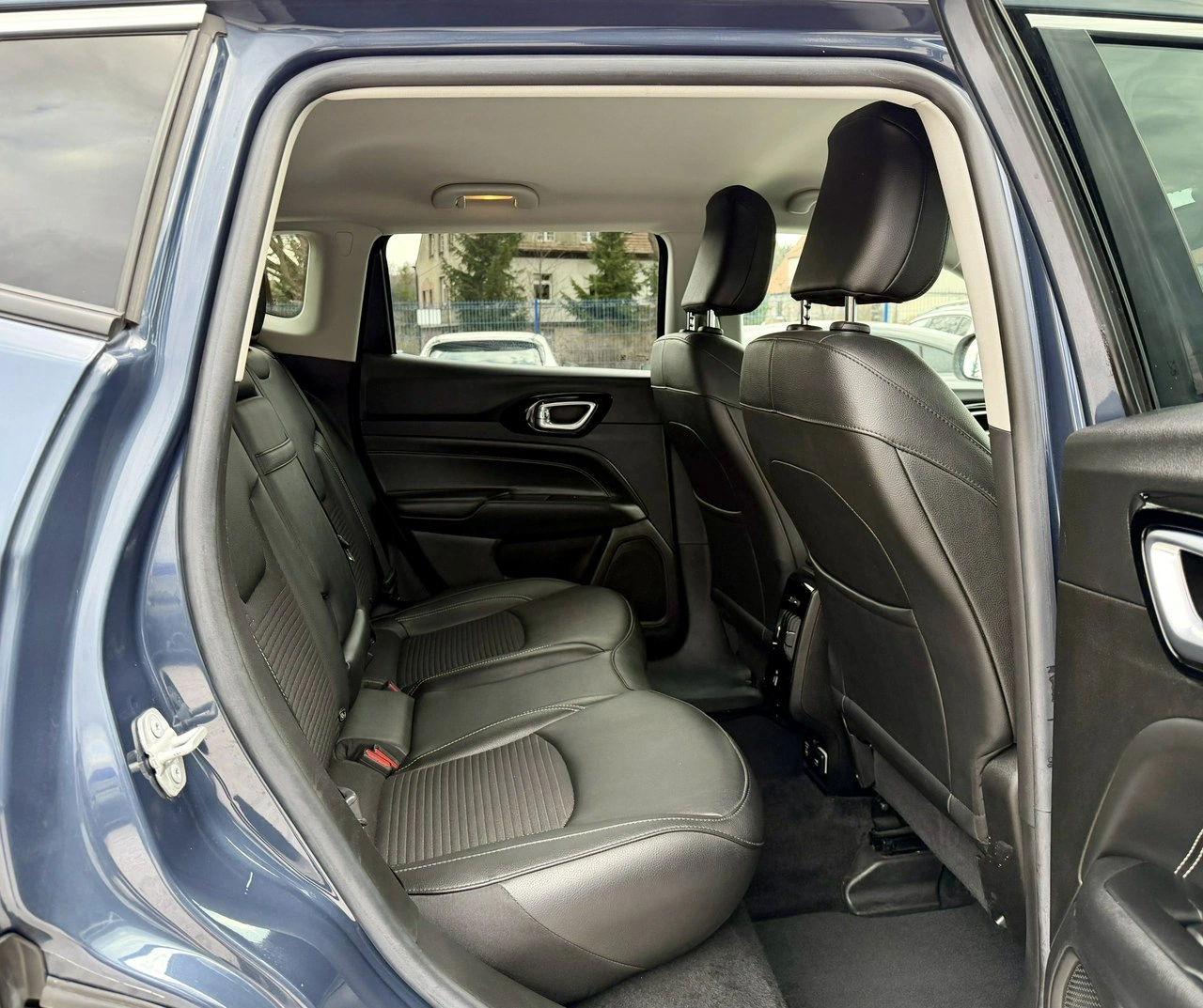 Jeep Compass - Zdjęcie 12