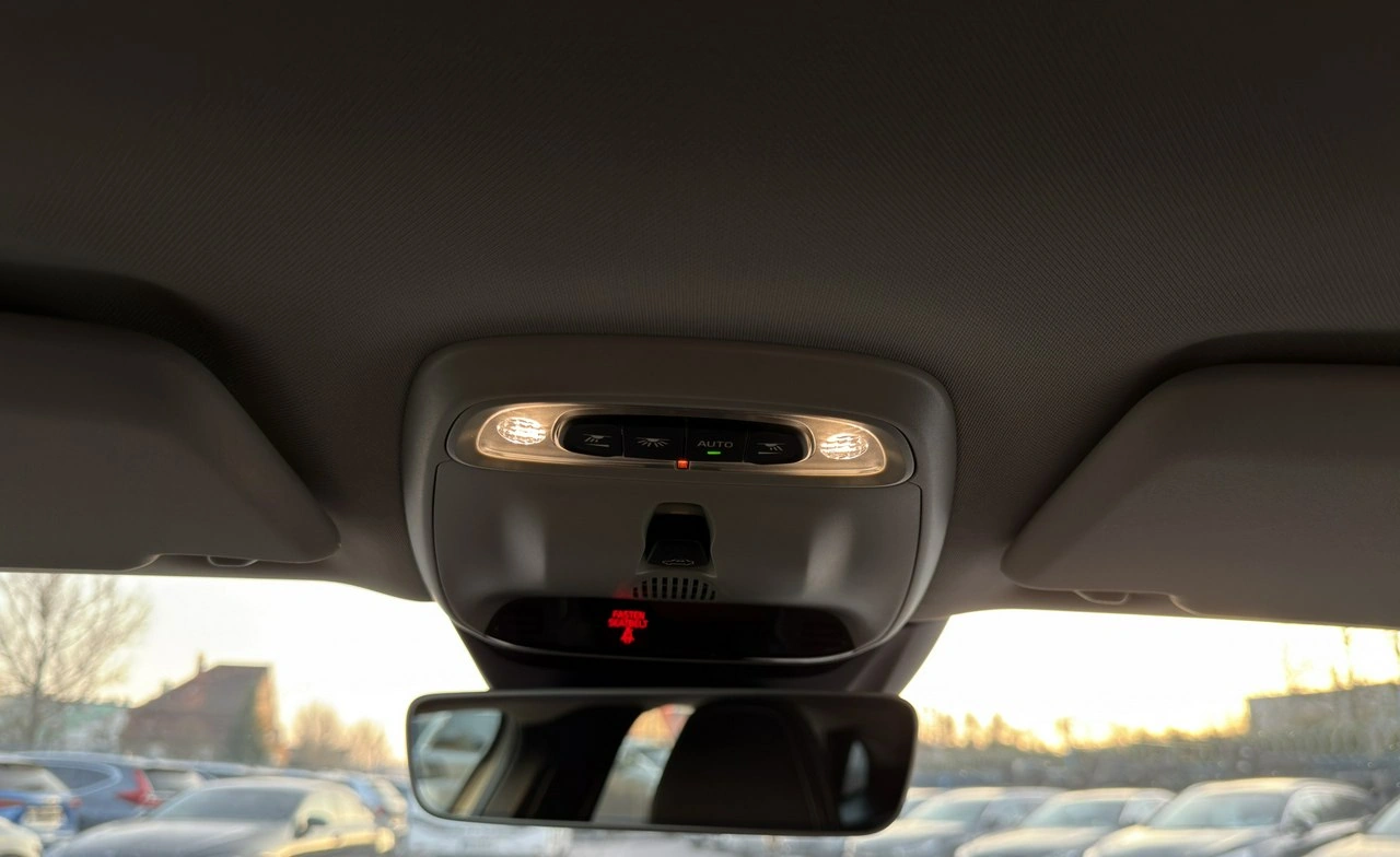 Volvo V40 - Zdjęcie 30