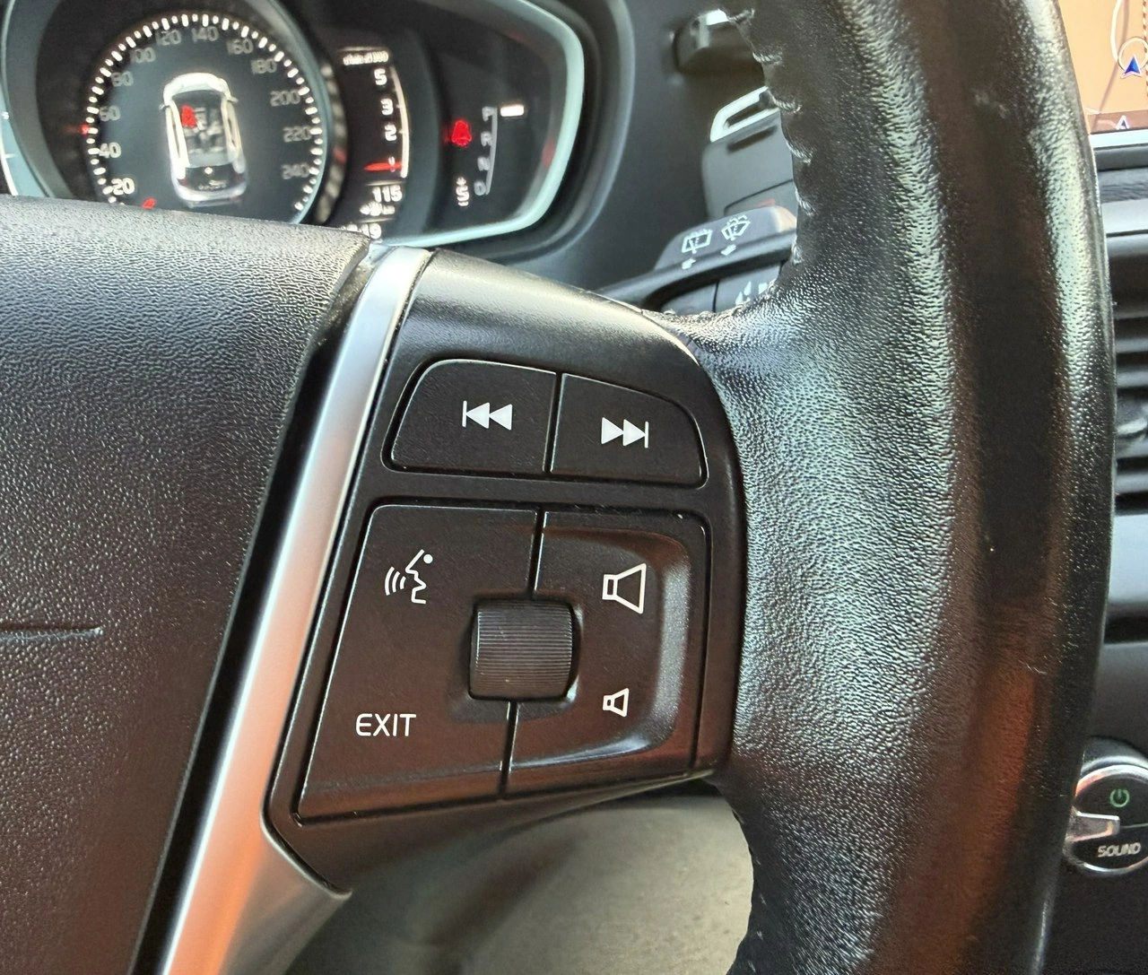 Volvo V40 - Zdjęcie 19