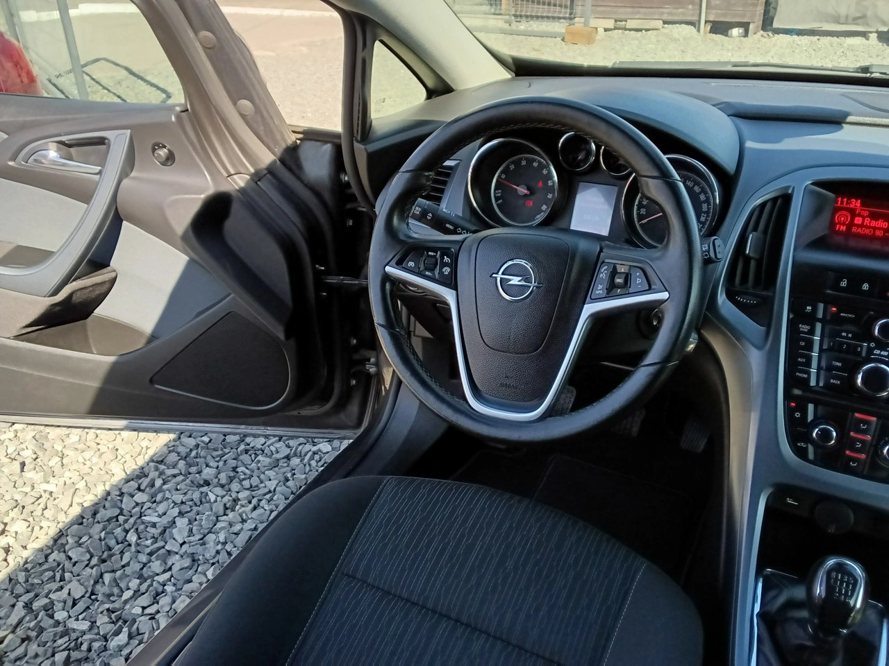 Opel Astra - Zdjęcie 12