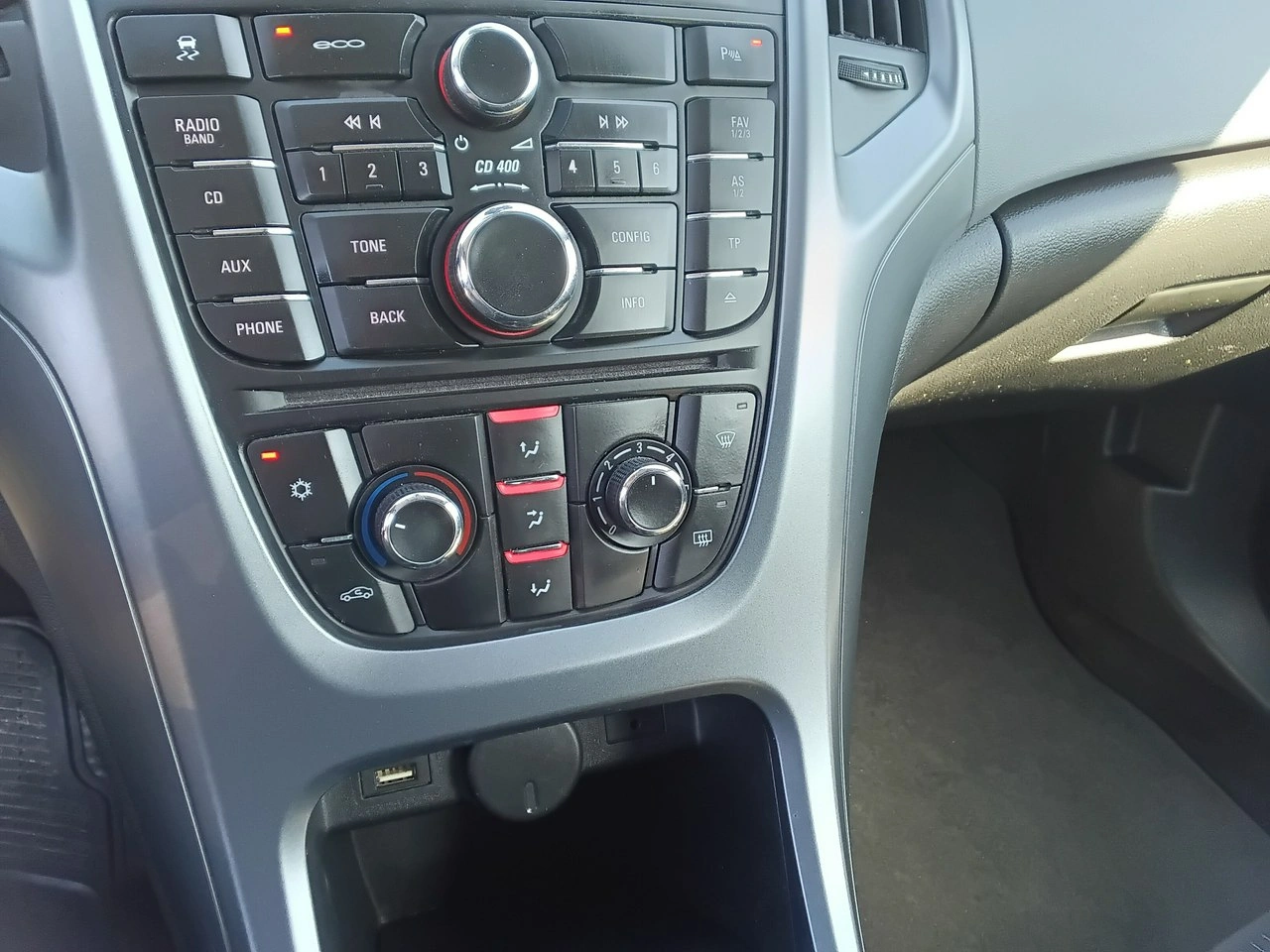 Opel Astra - Zdjęcie 17