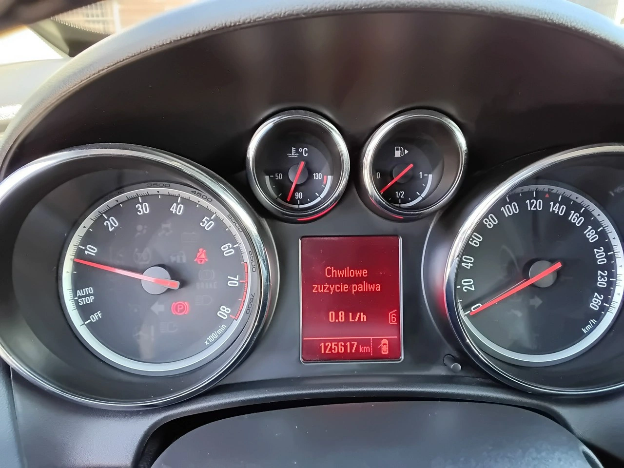 Opel Astra GTC - Zdjęcie 21