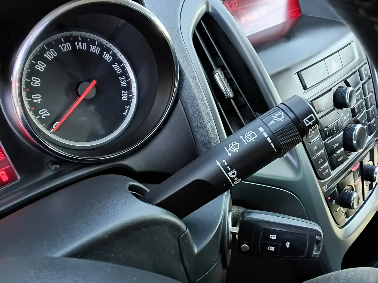 Opel Astra - Zdjęcie 25