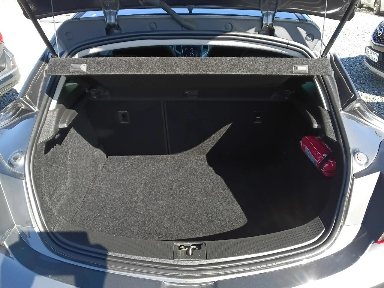 Opel Astra GTC - Zdjęcie 6