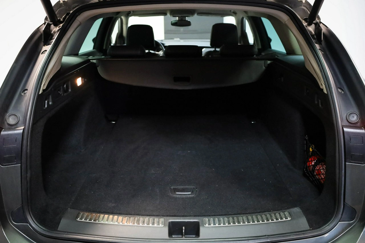 Opel Insignia - Zdjęcie 14