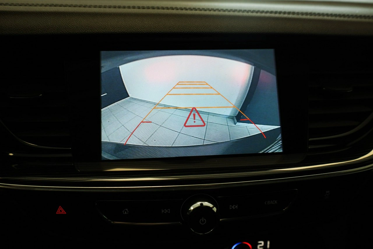 Opel Insignia - Zdjęcie 22