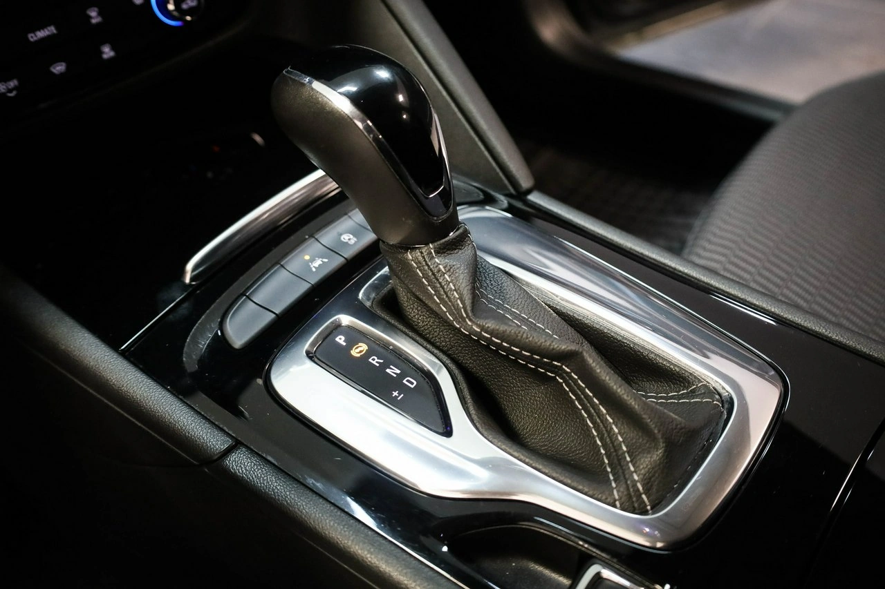 Opel Insignia - Zdjęcie 23