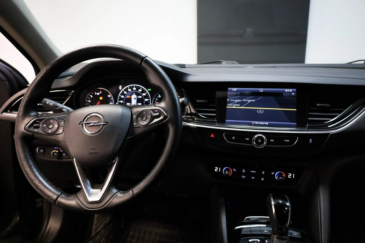 Opel Insignia - Zdjęcie 25