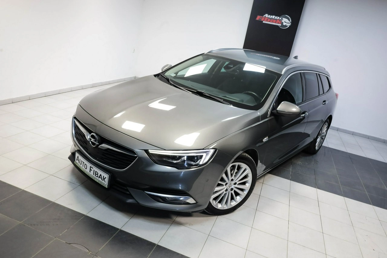 Opel Insignia - Zdjęcie 3