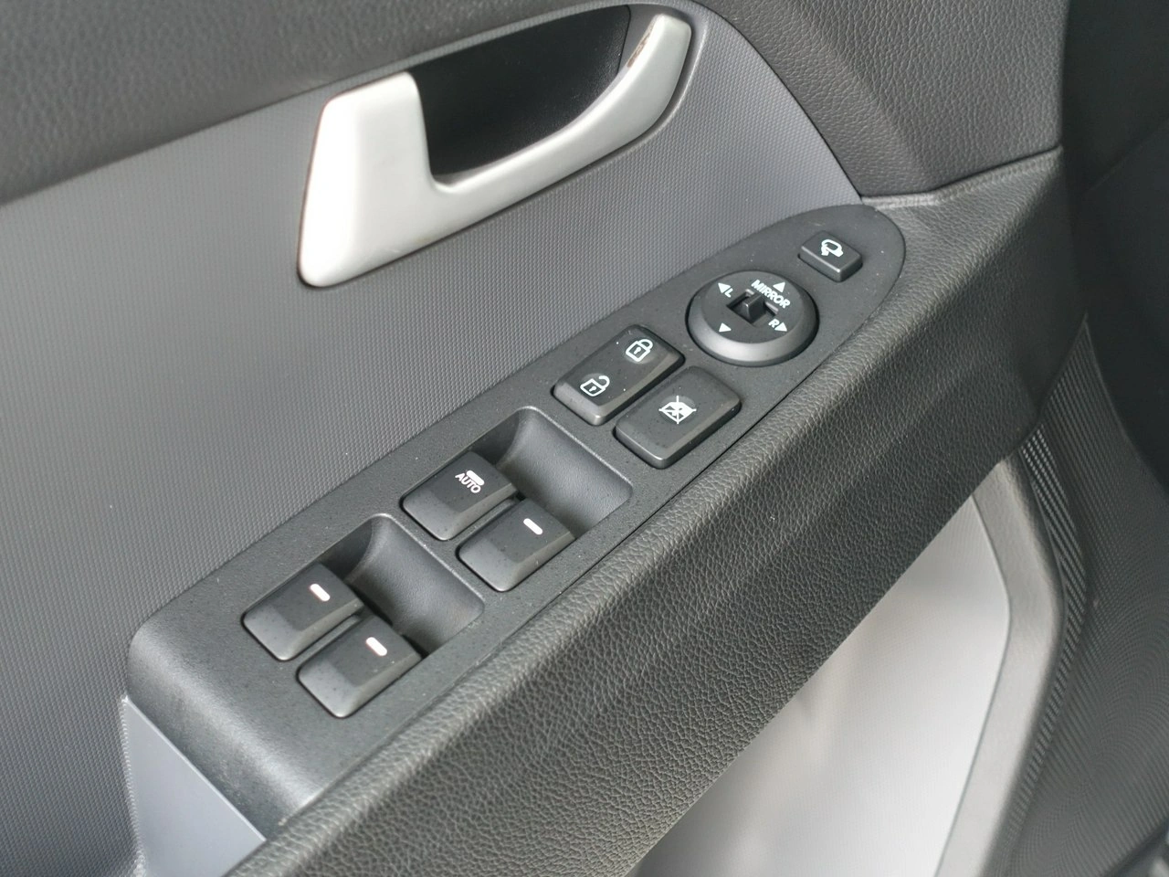 Kia Sportage - Zdjęcie 15