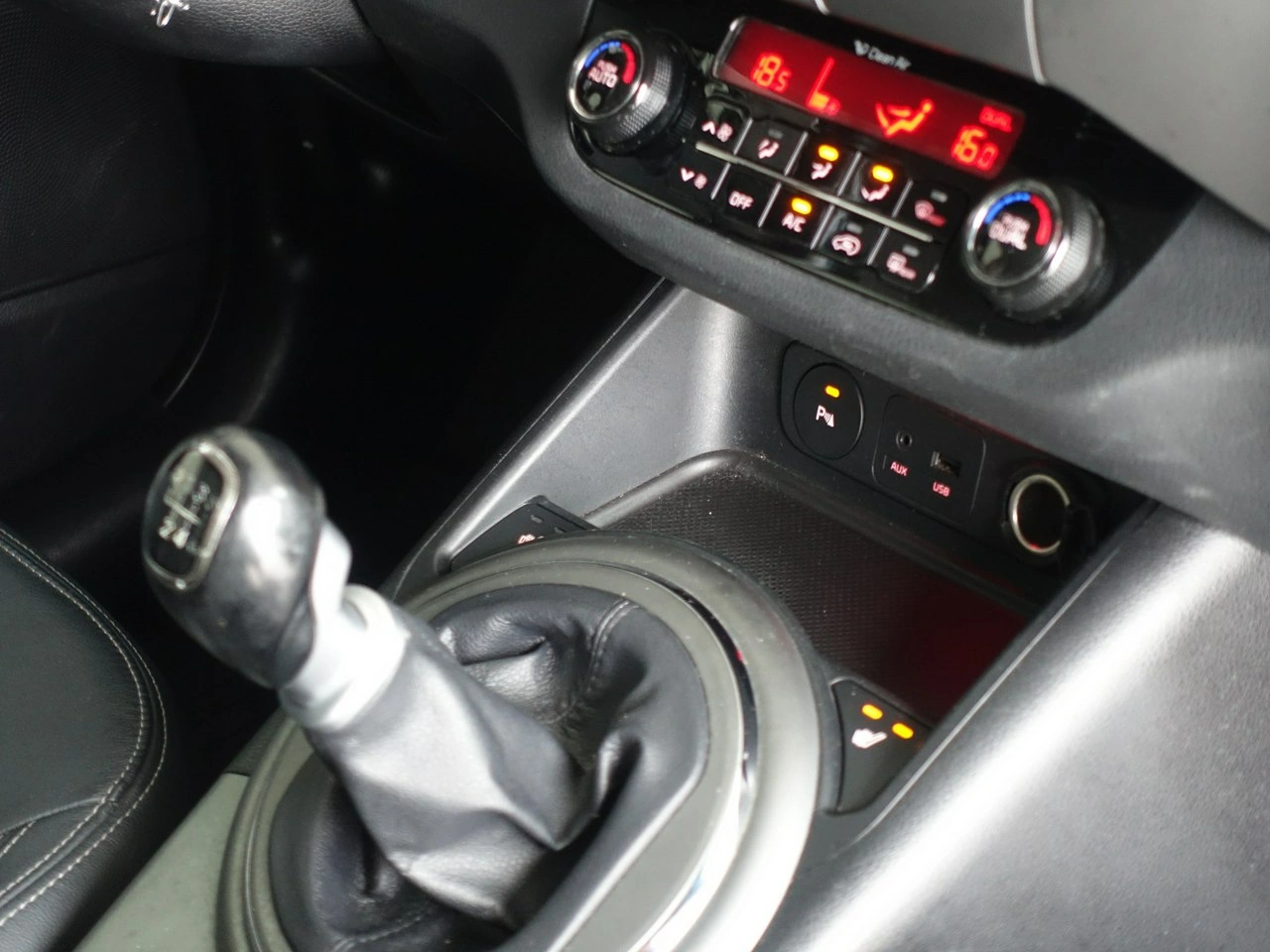 Kia Sportage - Zdjęcie 24