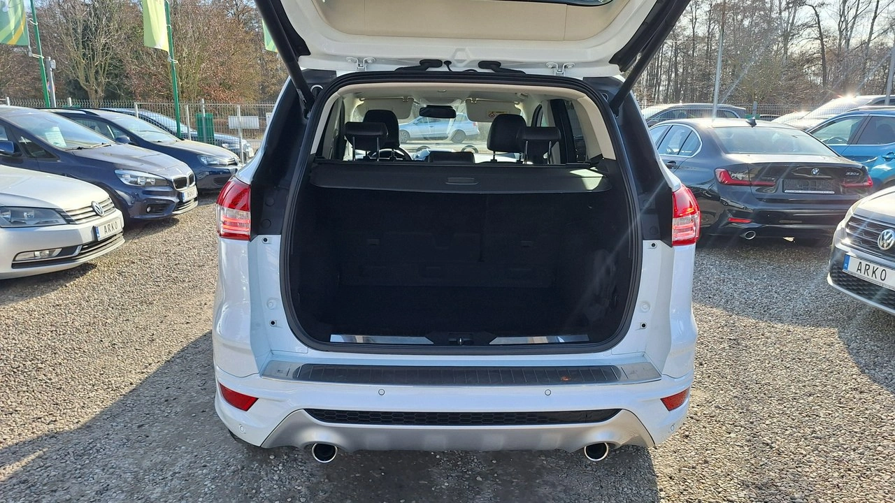 Ford Kuga - Zdjęcie 14