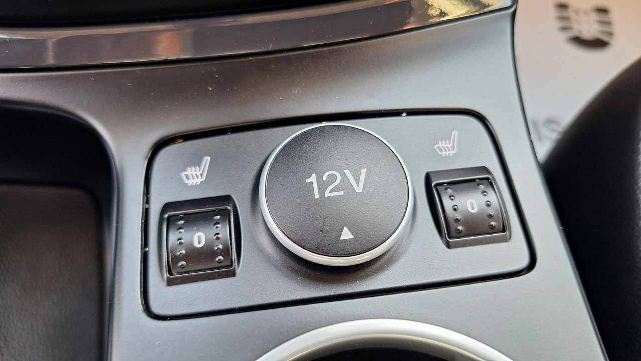 Ford Kuga - Zdjęcie 17