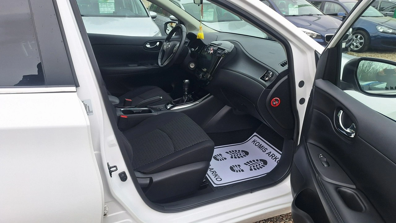 Nissan Pulsar - Zdjęcie 12