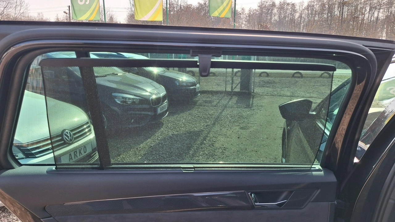 Skoda Superb - Zdjęcie 17