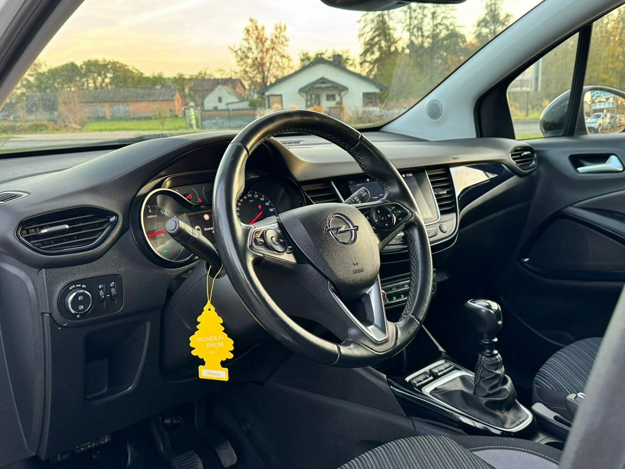 Opel Crossland X - Zdjęcie 19