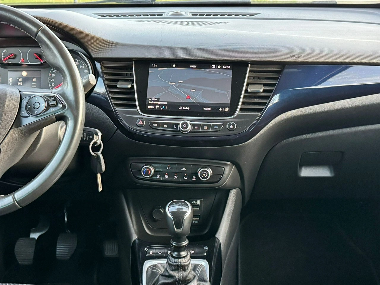 Opel Crossland X - Zdjęcie 21