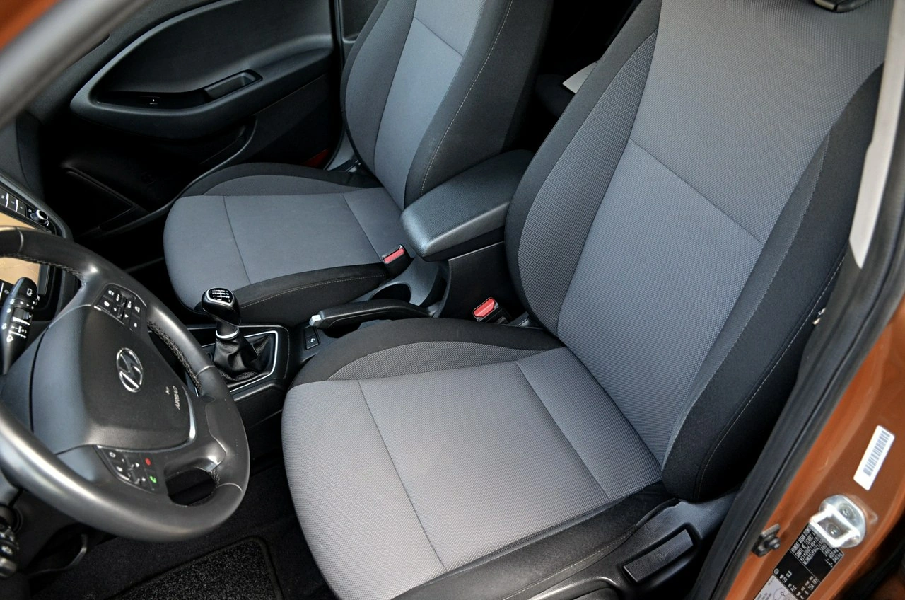 Hyundai i20 - Zdjęcie 7