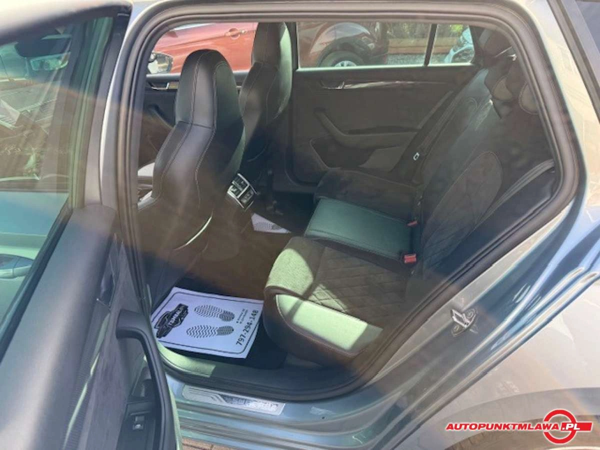 Skoda Superb - Zdjęcie 17