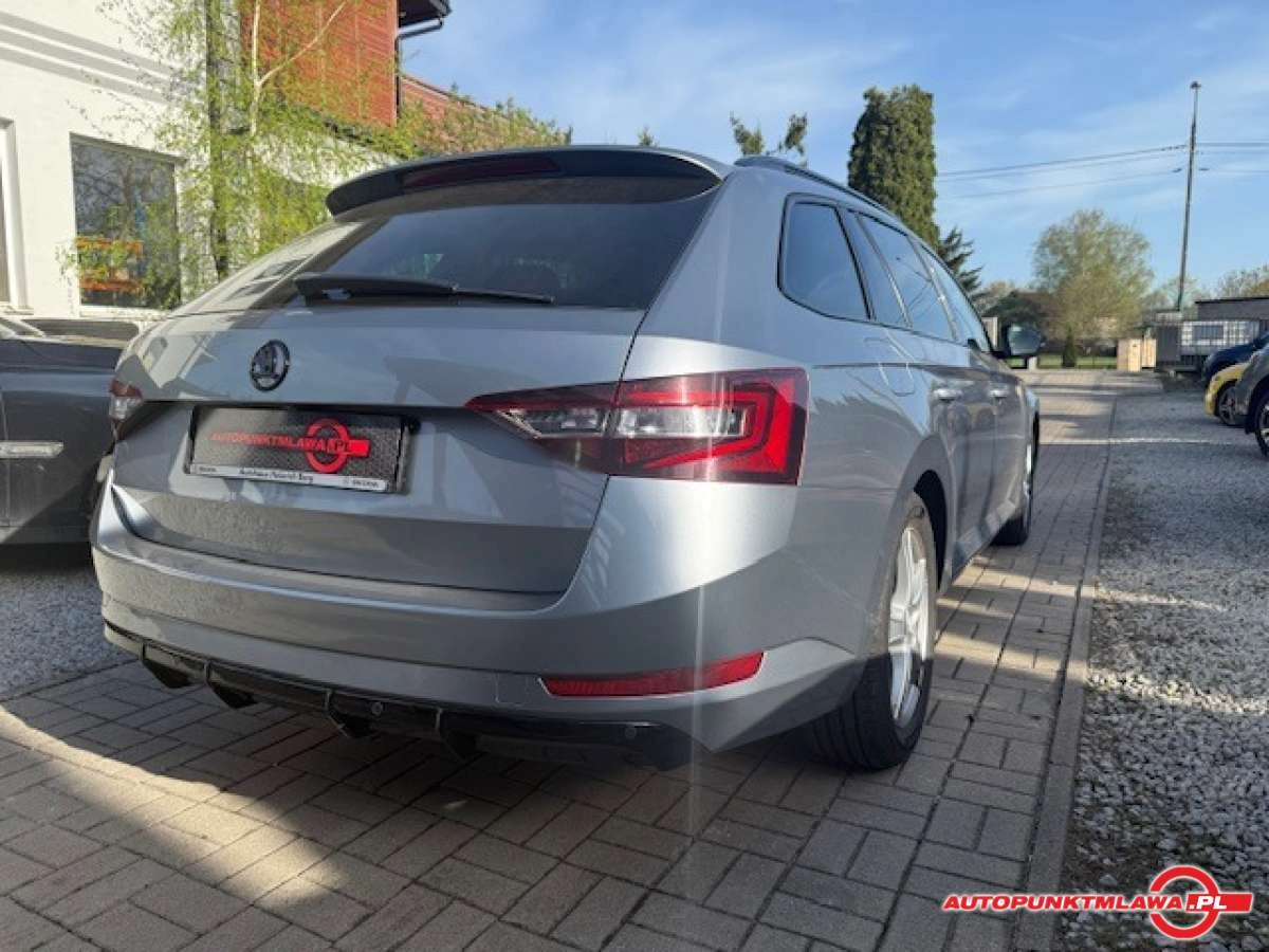 Skoda Superb - Zdjęcie 4