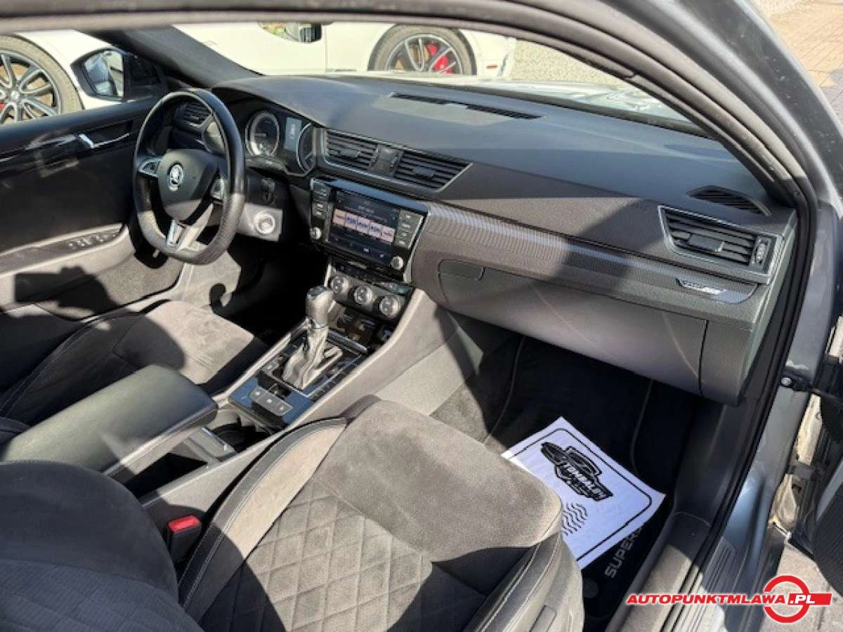 Skoda Superb - Zdjęcie 13