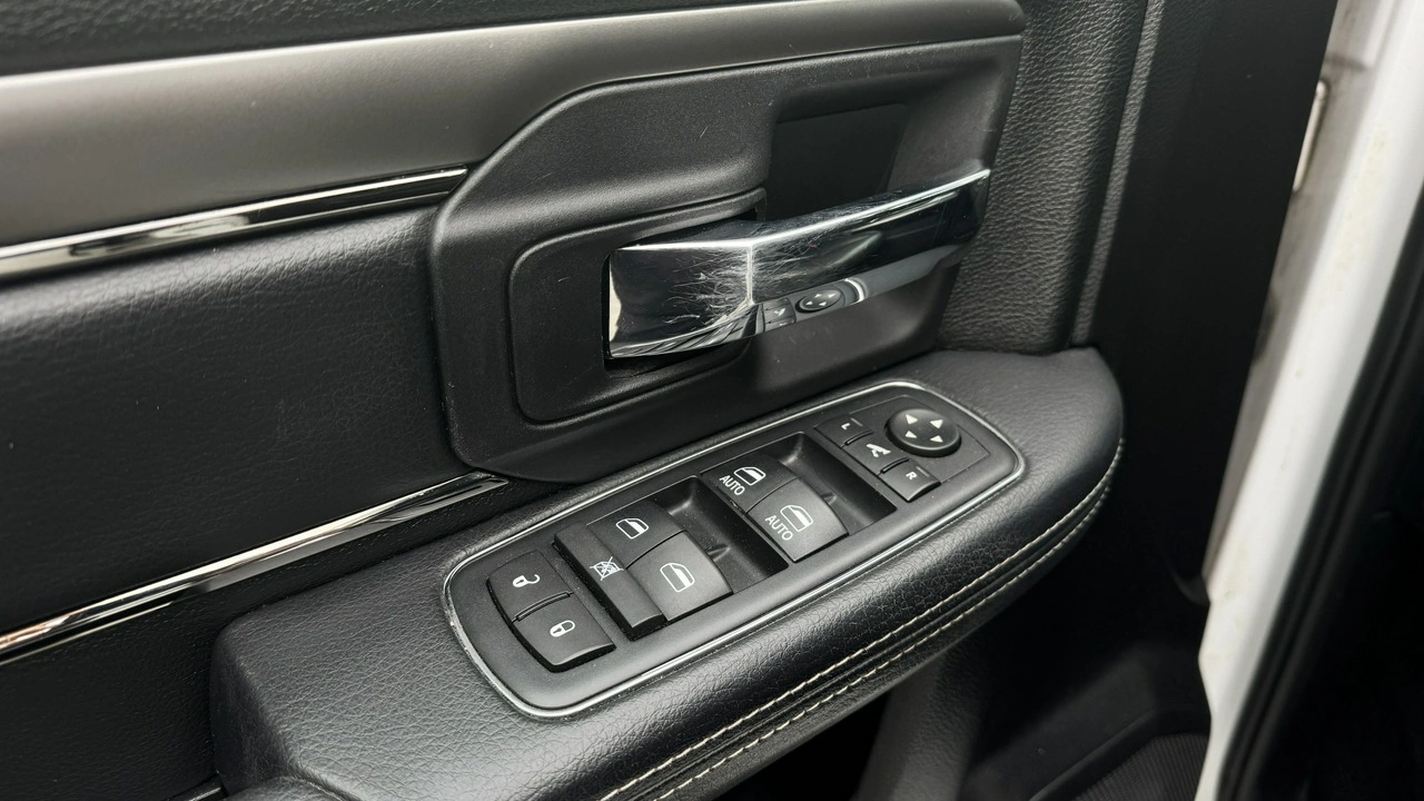 Dodge RAM - Zdjęcie 30