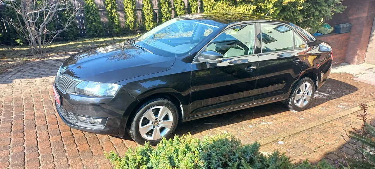 Skoda RAPID - Zdjęcie 28