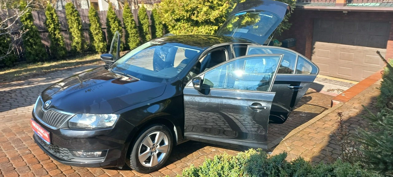 Skoda RAPID - Zdjęcie 30