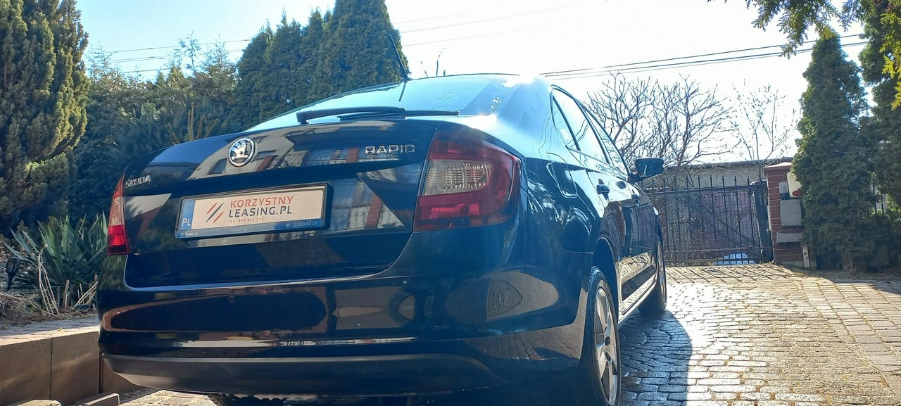 Skoda RAPID - Zdjęcie 4