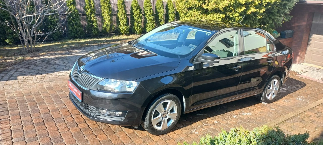 Skoda RAPID - Zdjęcie 6