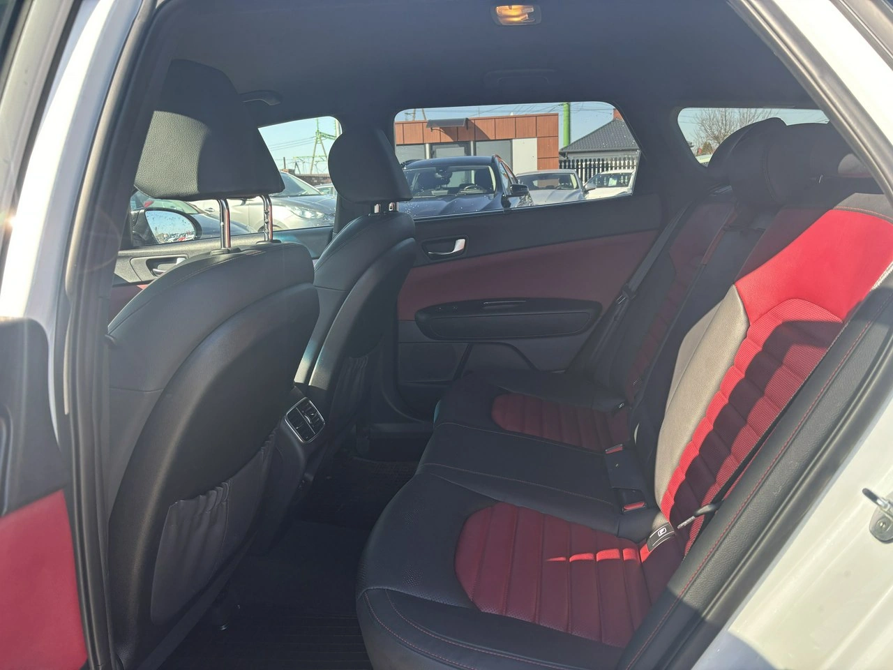 Kia Optima - Zdjęcie 25