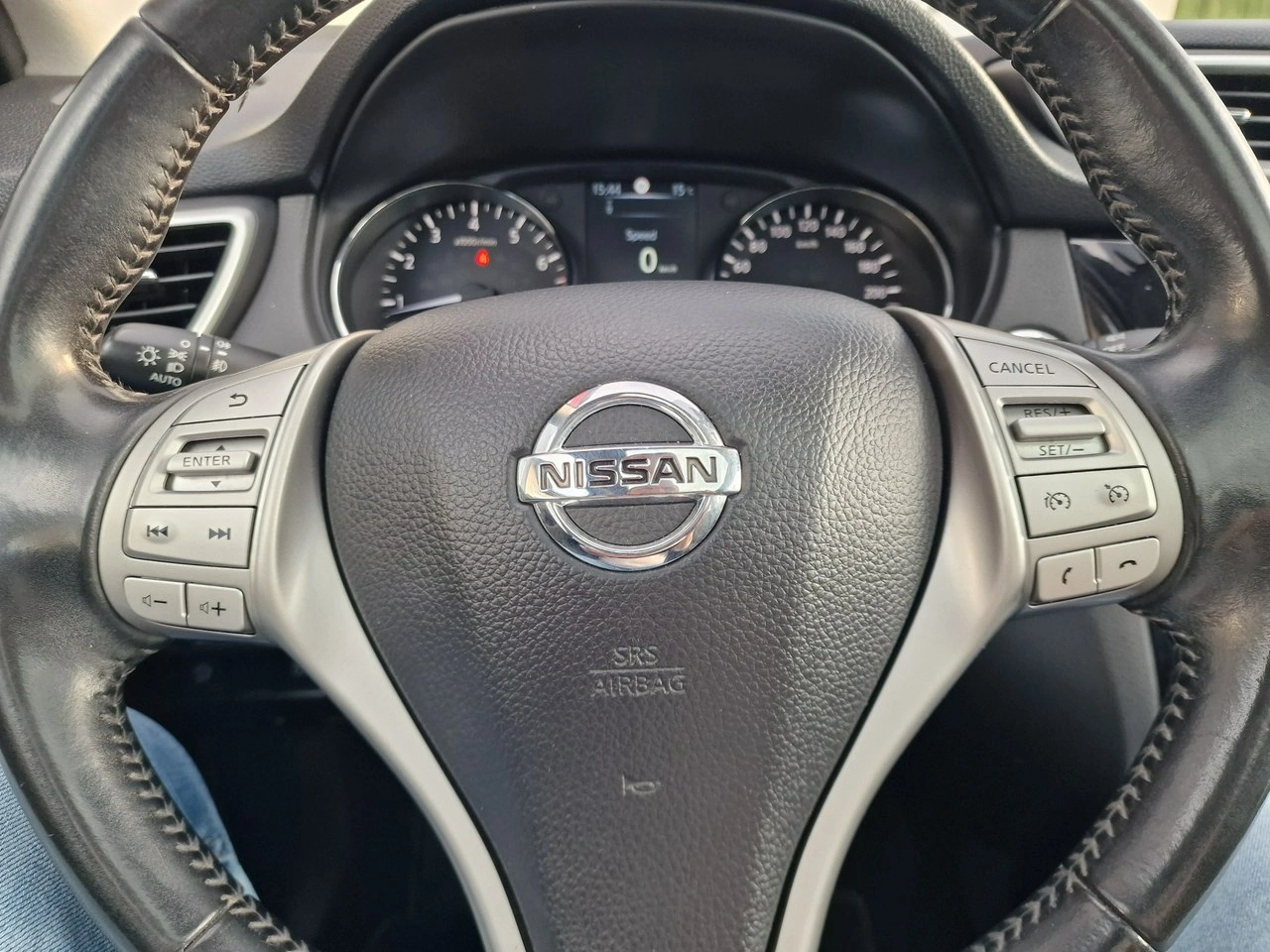 Nissan Qashqai - Zdjęcie 12